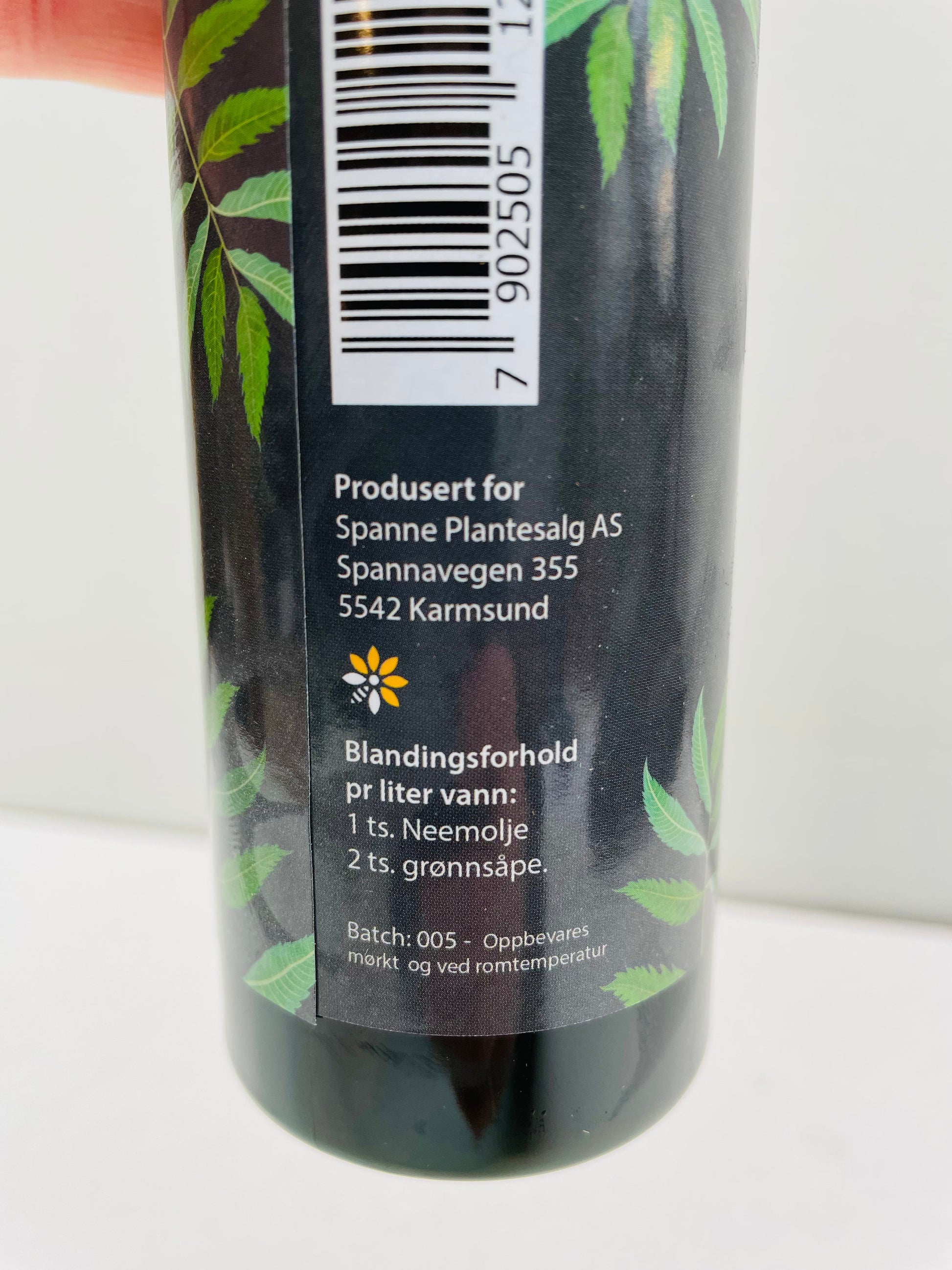 Bilde av Neemolje 250 ml-Spanne Plantesalg