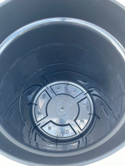 Bilde av Plastpotte Elho med fat svart 17 cm-Spanne Plantesalg