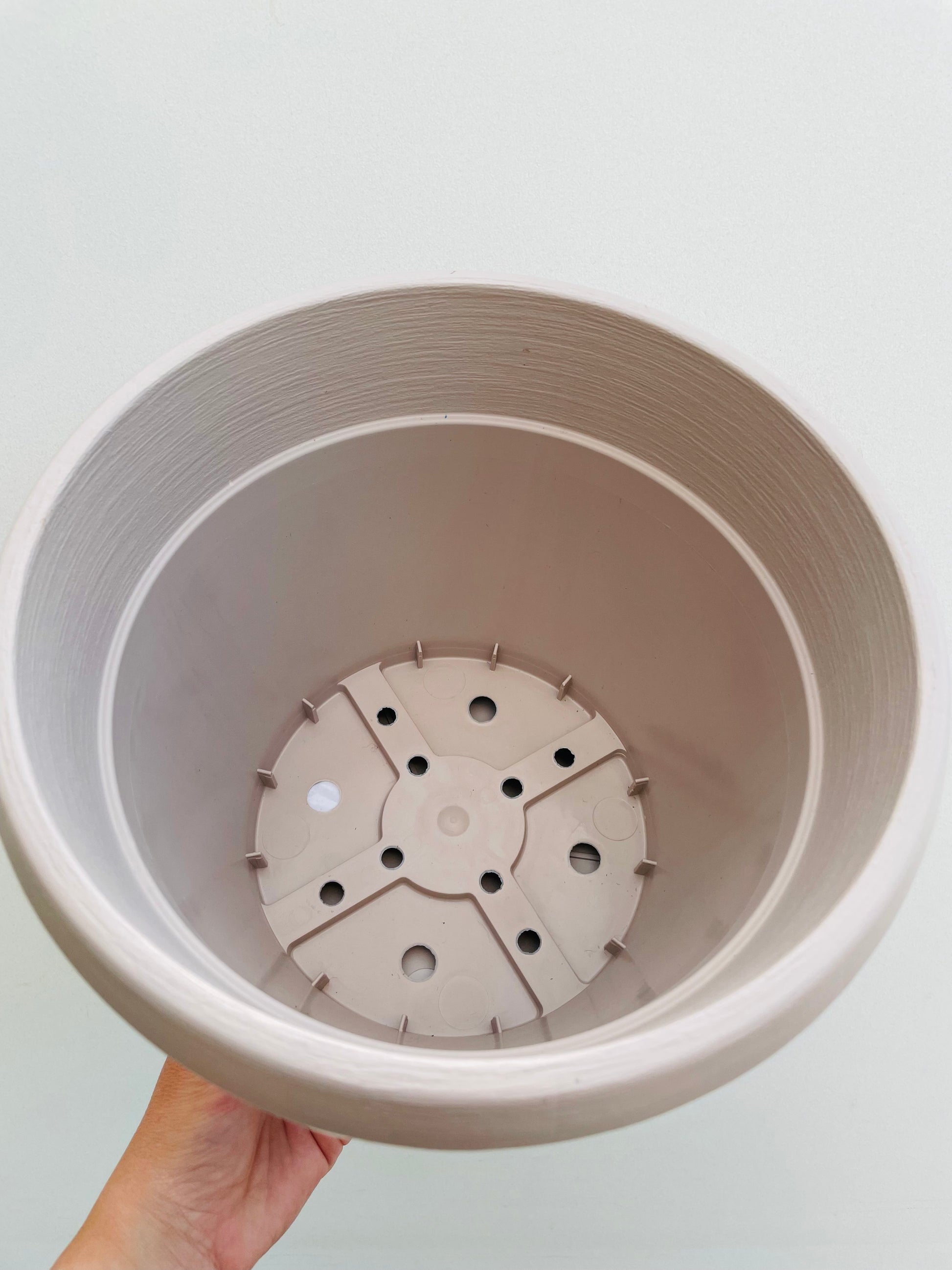 Bilde av Plastpotte med fat 25 cm-Spanne Plantesalg